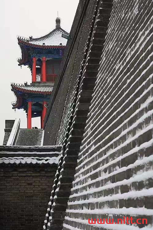 水靜鑒物，人靜觀心，書是一面對視的鏡子